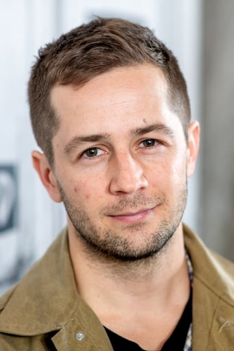 Immagine di Michael Angarano